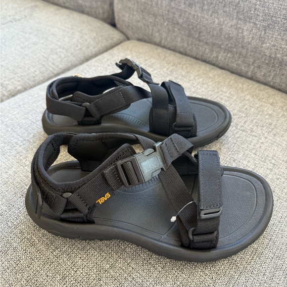 Teva Hurricane Verge Sandal Black New - Picture 1 of 6